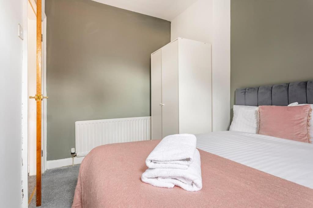 Central Belfast Town House エクステリア 写真